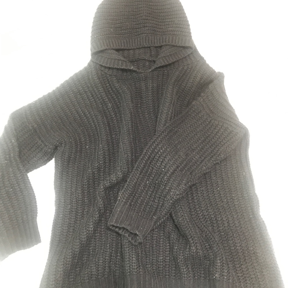 Black hoodie sweater